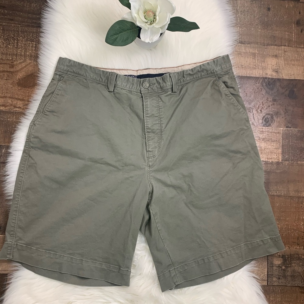 HATHAWAY Mens Chino Shorts khakis Size 38